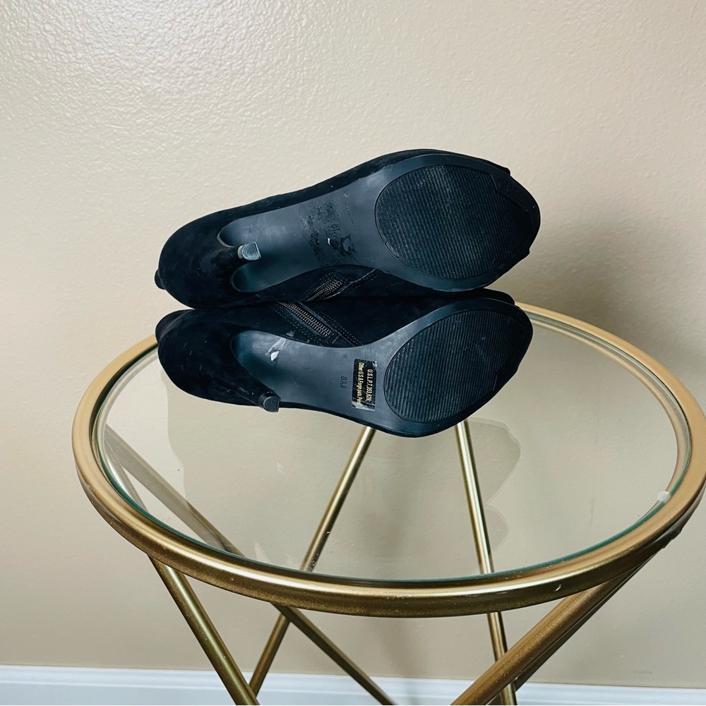Guess Black Suede High Heels Peep Toe 4 Inch Zip Up Open Toe Heels 8 M New - Picture 9 of 10